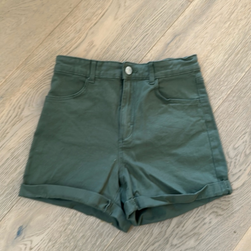H&M high rise shorts